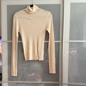 Cream Ribbed Turtleneck Top isalis